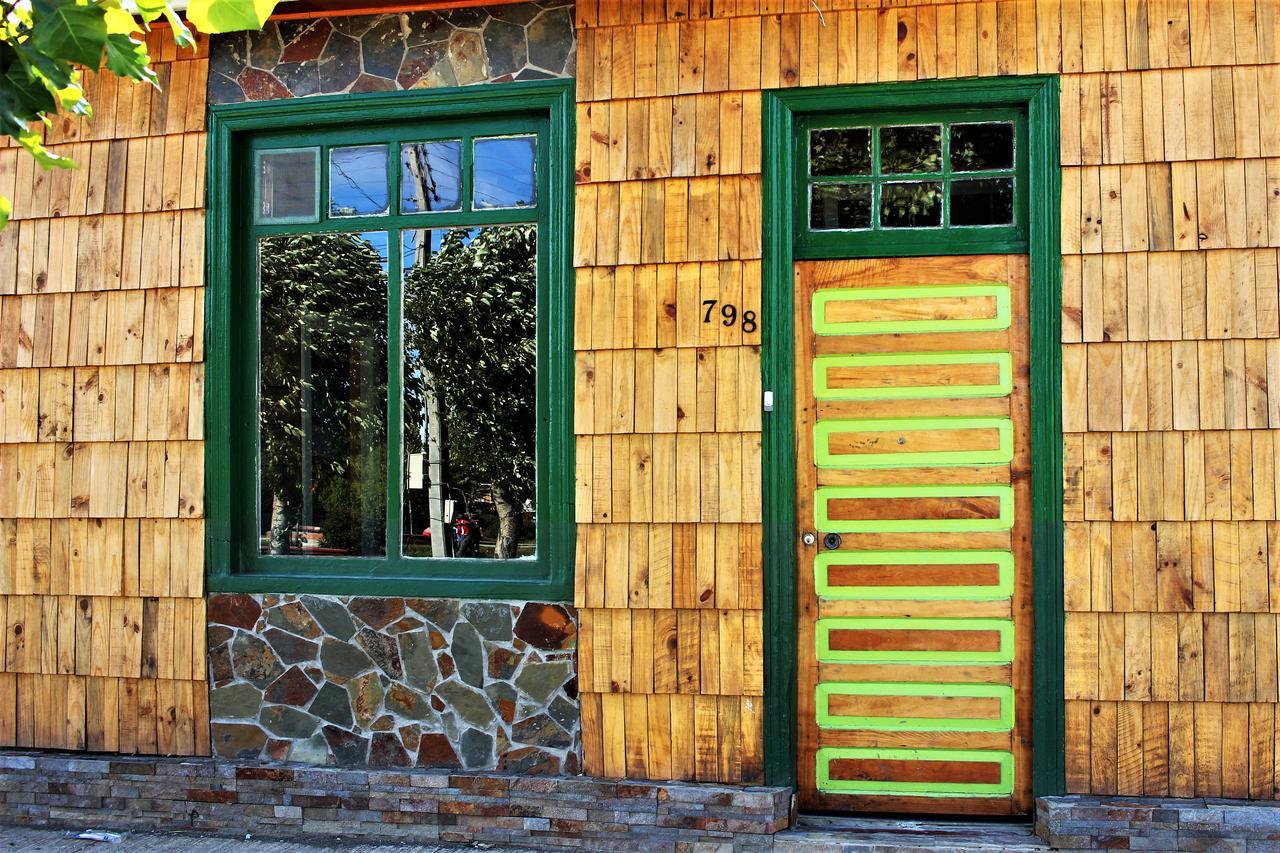 Corner Hostel Puerto Natales Exterior foto